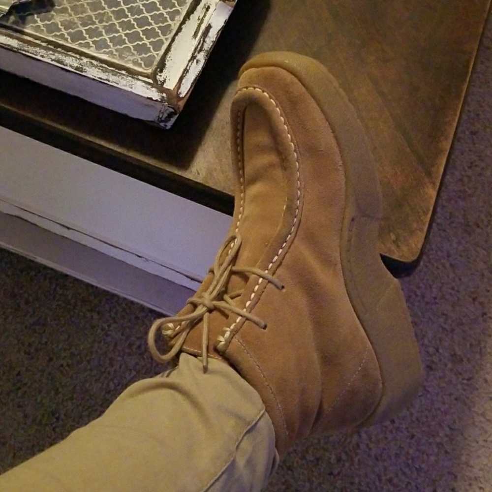 🎁Report Kanga Shoe🎁 - Picture 2 of 6